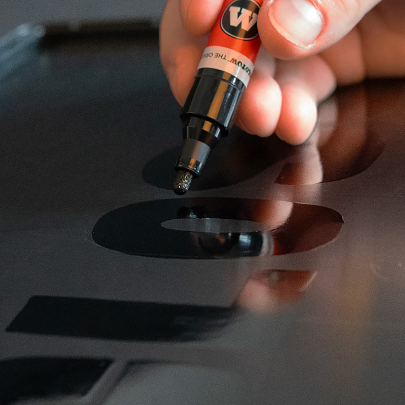 For Functionality and Compatibility: Molotow One4All Marker For Functionality and Compatibility: Molotow One4All Marker